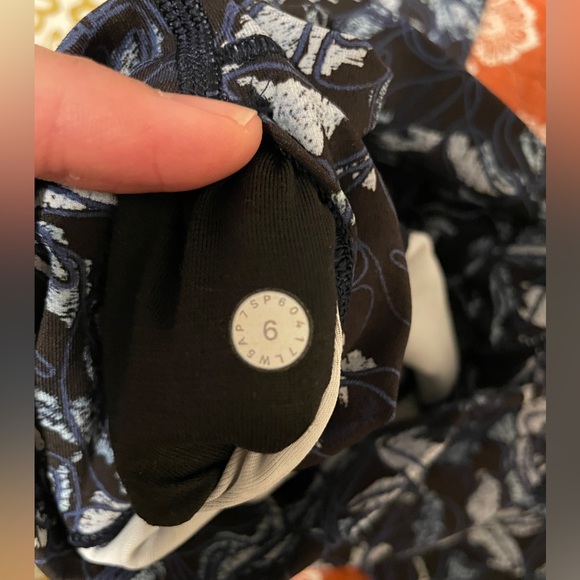 Lululemon x Forster Rohner Wunder Under High Rise Leggings - Picture 5 of 6